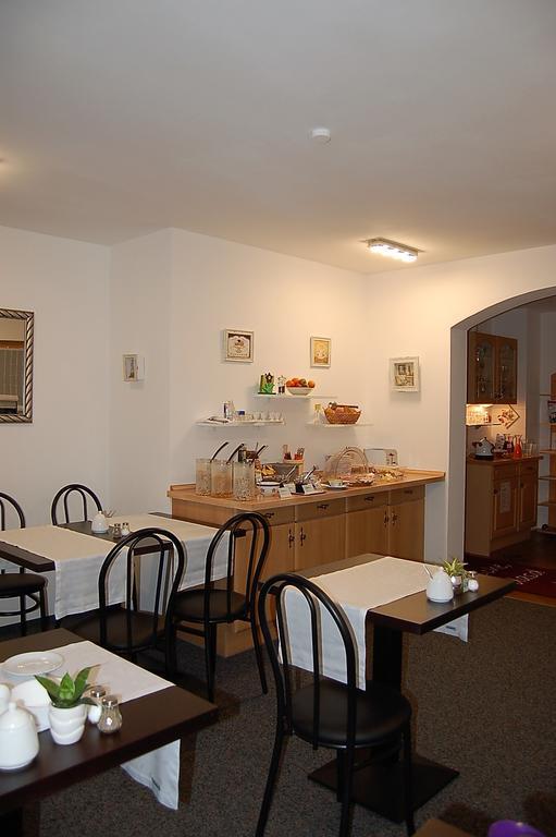Brucker Gastehaus Hotel Fuerstenfeldbruck Buitenkant foto